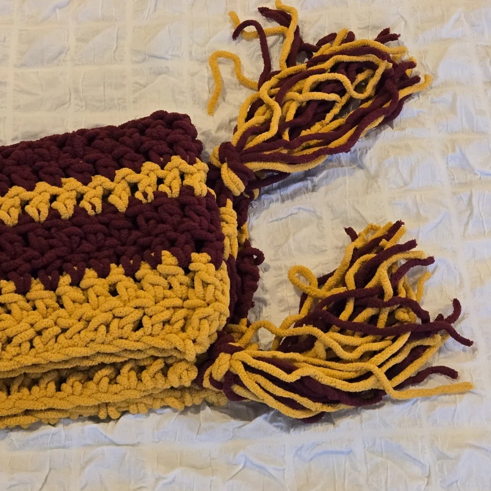 Handmade Oversized Crochet Scarf – 106